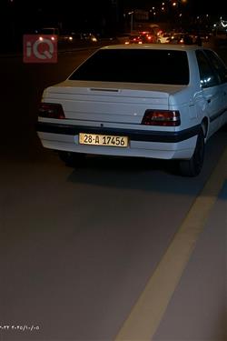 Peugeot 405